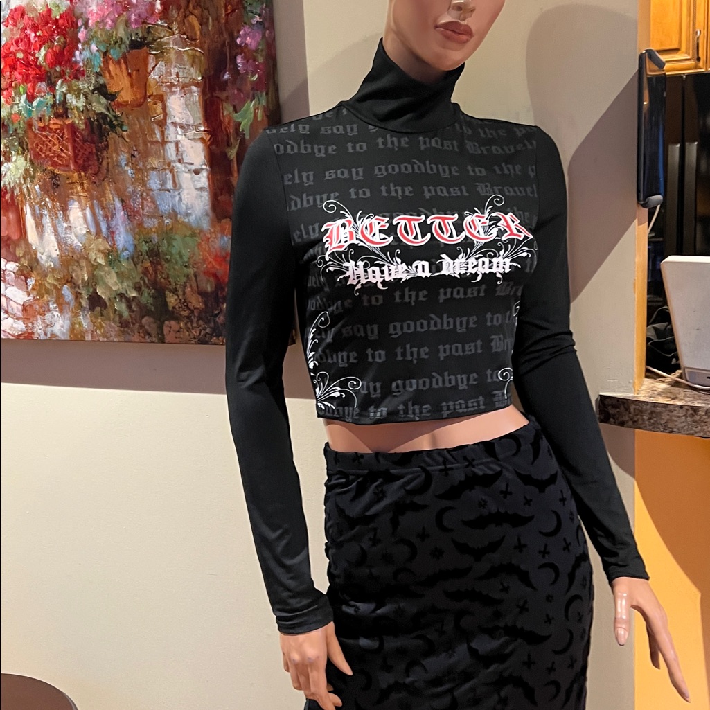 Black Better Have A Dream S Long Sleeve Crop Top Nwot